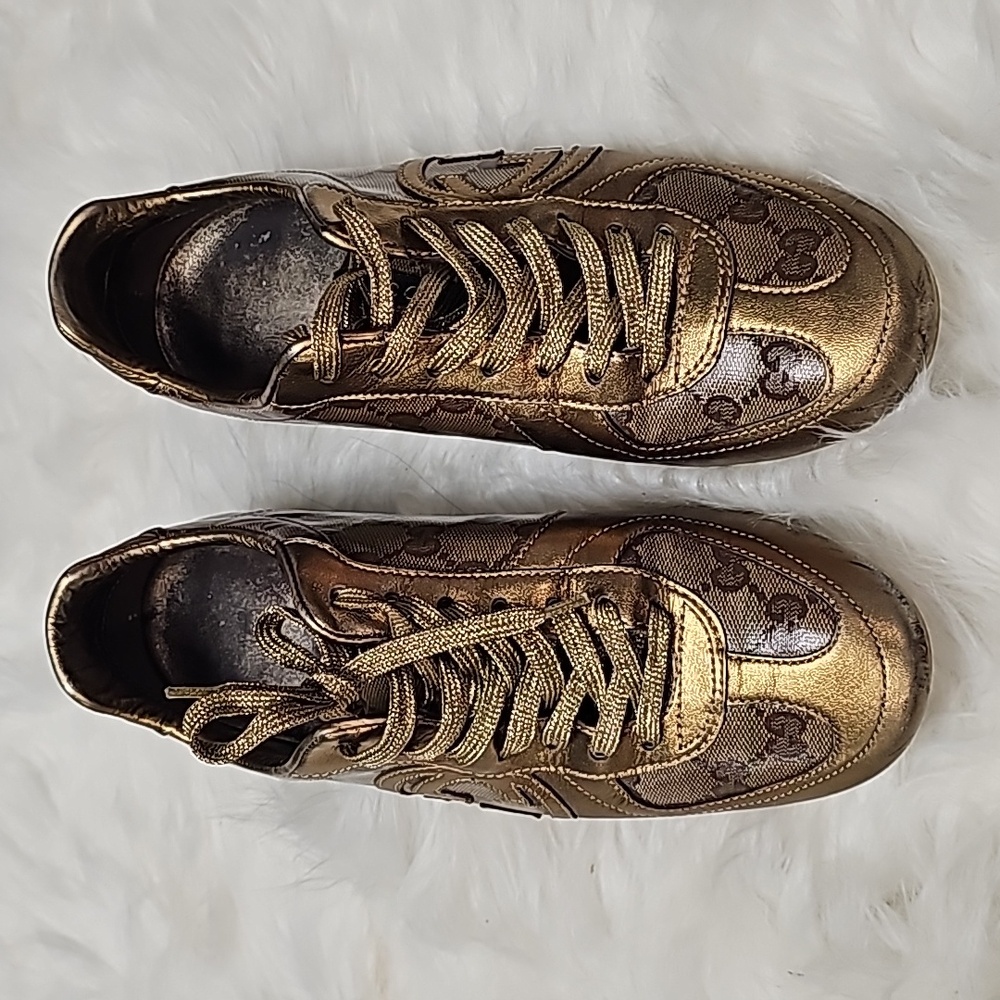 Gucci sneakers